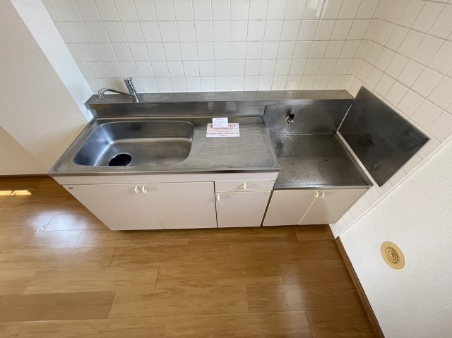 メゾンシャンポリオン　Ｃのキッチン|高崎、前橋のお部屋探しはエンドスケープまで！お客様の理想お聞かせ下さい♪