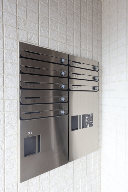 熊本市東区神園１丁目のアパートのロビー