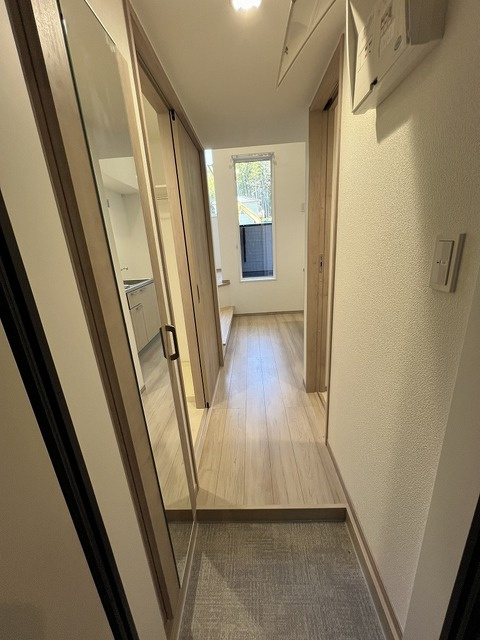 熊本市東区神園１丁目のアパートの玄関