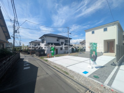 【前面道路含む現地写真】 | 富士宮市小泉 新築一戸建て 2号棟 | 前面道路含む現地写真です