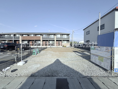 【外観】 | 富士市宮島 4期 新築一戸建て | 現在建築中の外観画像です。ご内覧は同じメーカーの完成物件へご案内いたしますので、いつでもご相談ください！