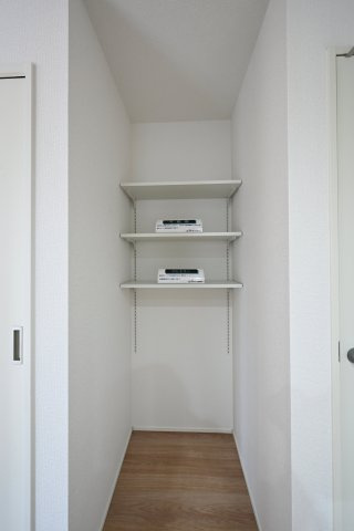 【収納】 | 桐生市相生町2期　GRAFARE　2号棟 | キッチン横にはパントリー付きです！