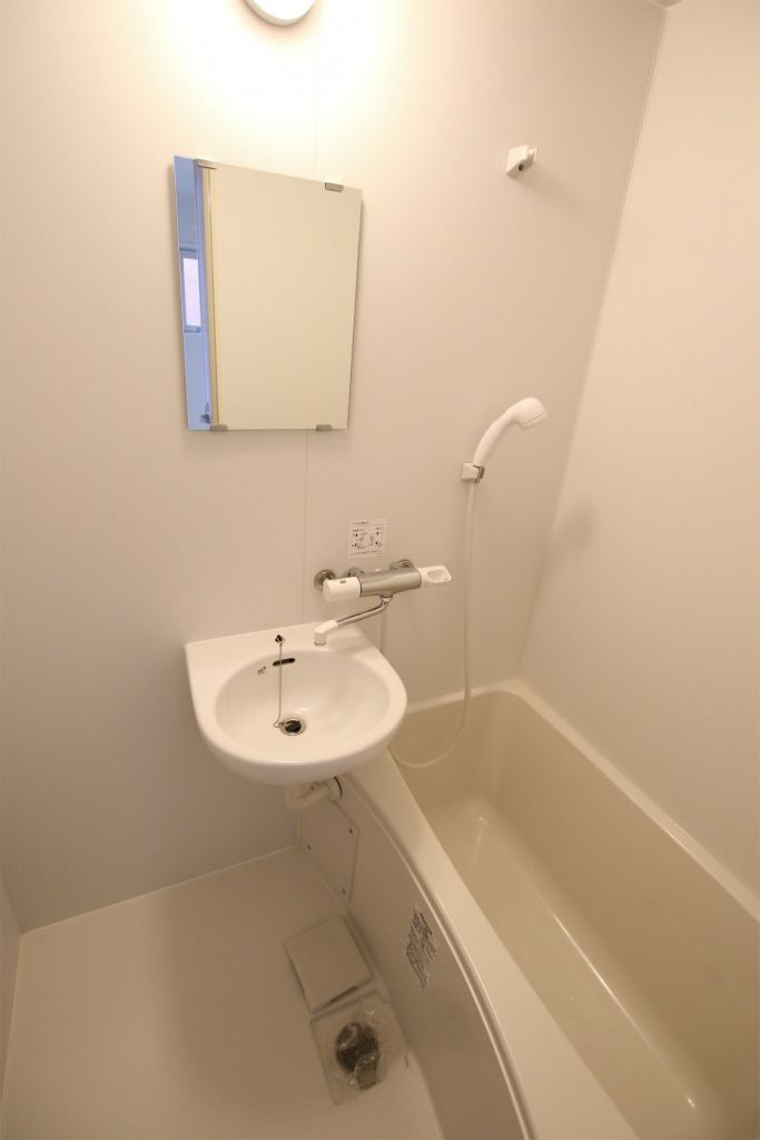 スリム高取の浴室