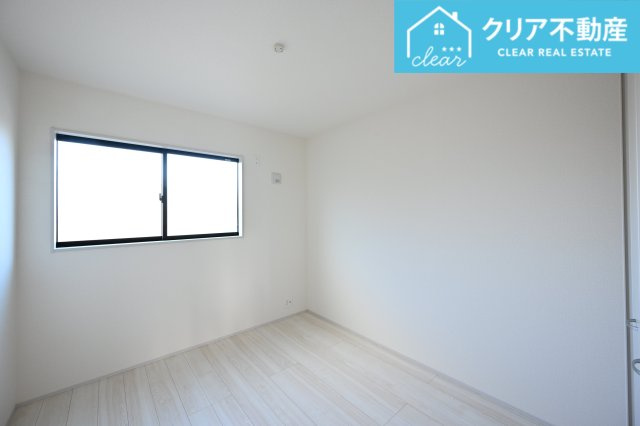 【洋室】 | 太田第14下田島町 リーブルガーデン　3号棟 | 子ども部屋にピッタリな2階の洋室です！