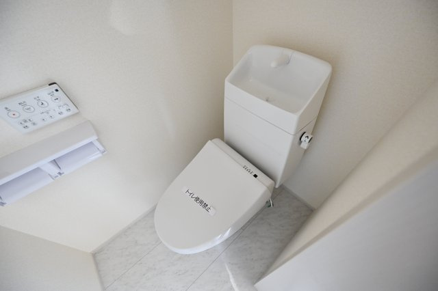 【トイレ】 | 太田第14下田島町 リーブルガーデン　3号棟 | 2か所トイレがあるので忙しい朝も分けて使えます！