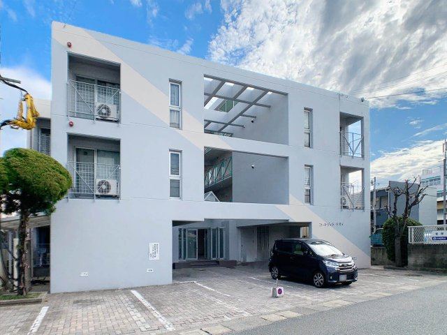 コートヴィラ・サヌイ