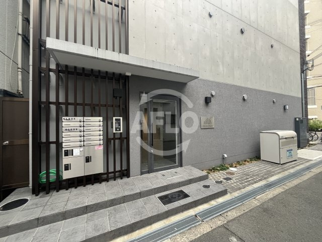 ヒルズ十三東のエントランス|ヒルズ十三東　エントランス