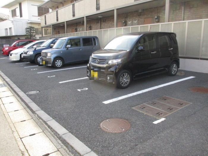エミネンス上本郷の駐車場|駐車場