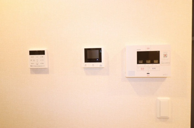 【セキュリティ】 | アベニール | SECOMのセキュリティシステム＆モニタ付きインターホン