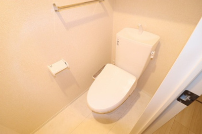 【トイレ】 | アベニール | トイレ 温水洗浄暖房便座