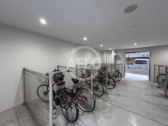 グリーナリー江坂公園の設備|グリーナリー江坂公園　駐輪場