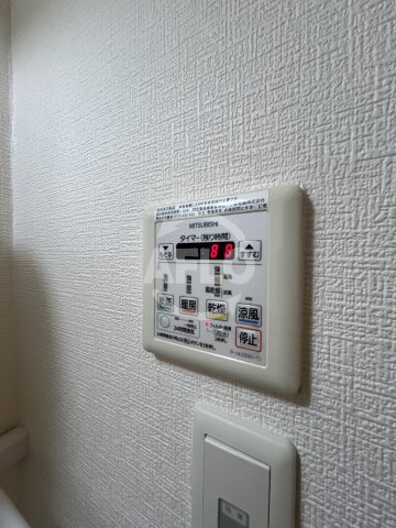 エルソル江坂の洗面所|エルソル江坂　浴室乾燥機