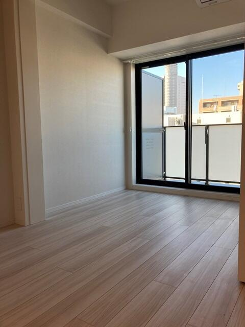 パークアクシス両国スクエアの居間・リビング|※写真は同タイプ住戸です。 