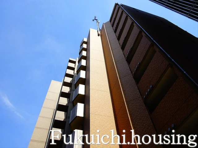 プランドル明大前の外観