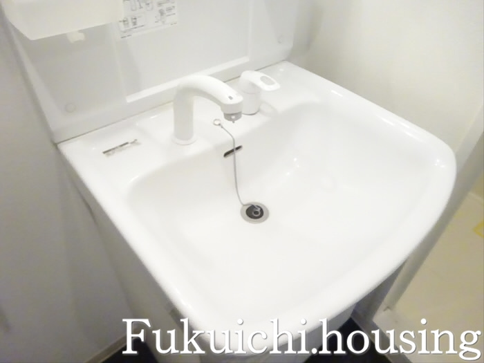 プランドル明大前の洗面所