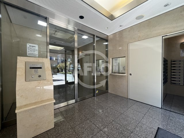 ノルデンハイム江坂垂水町のエントランス|ノルデンハイム江坂垂水町　エントランス