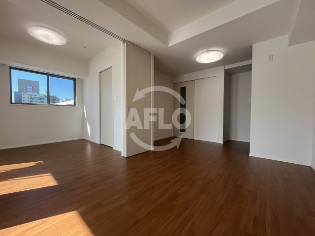 ノルデンハイム江坂垂水町の居間・リビング|ノルデンハイム江坂垂水町　リビング