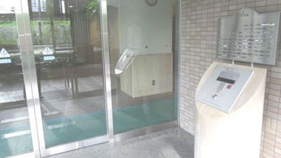 【その他共用部分】 | ジオ緑地公園4番館 | オートロック入口