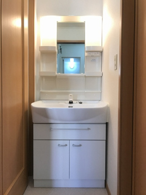 【洗面所】 | セレノ賀来西Ａ