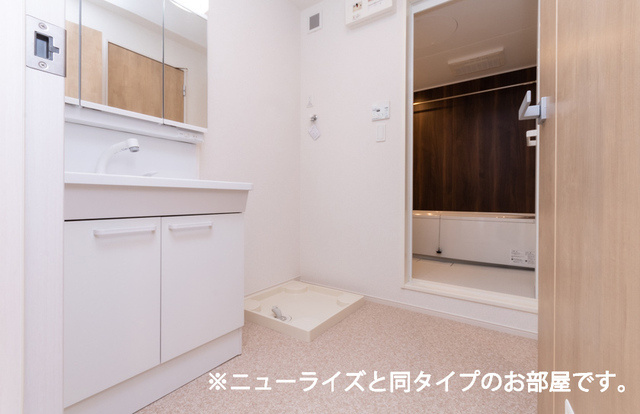 エテルノの洗面所