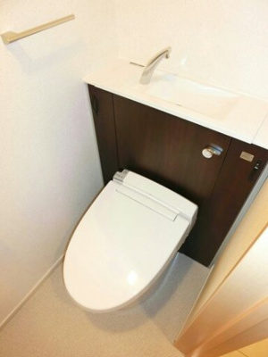 【トイレ】 | シェーンベルク