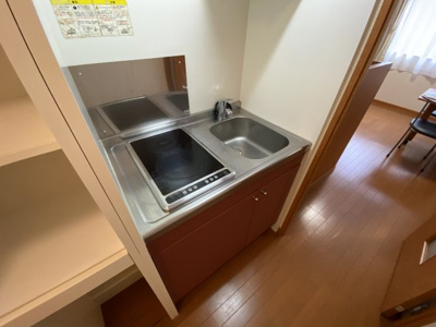 【キッチン】 | レオネクストグロリア | 設備・仕様は号室により異なる為、現況を優先致します。