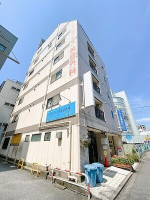 サンライズビルの外観