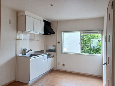 【内装】 | プラドール岡崎