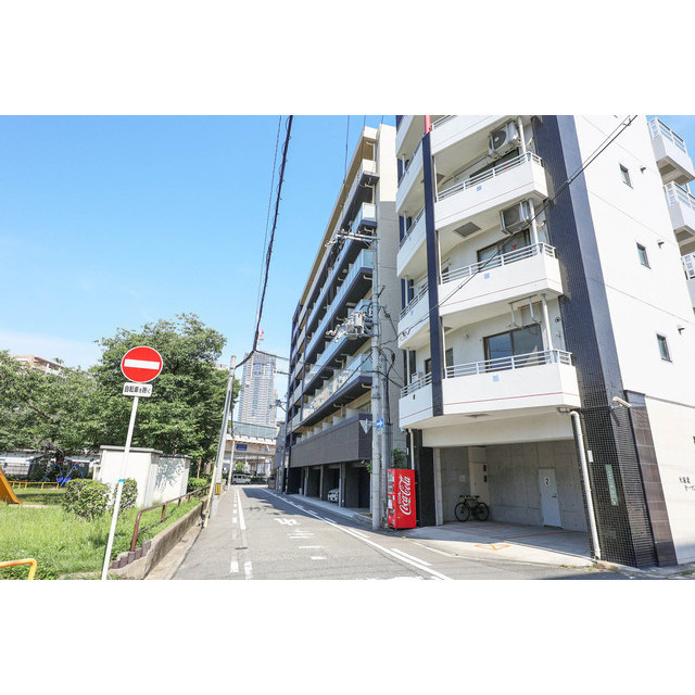 アドバンス西梅田ビオス