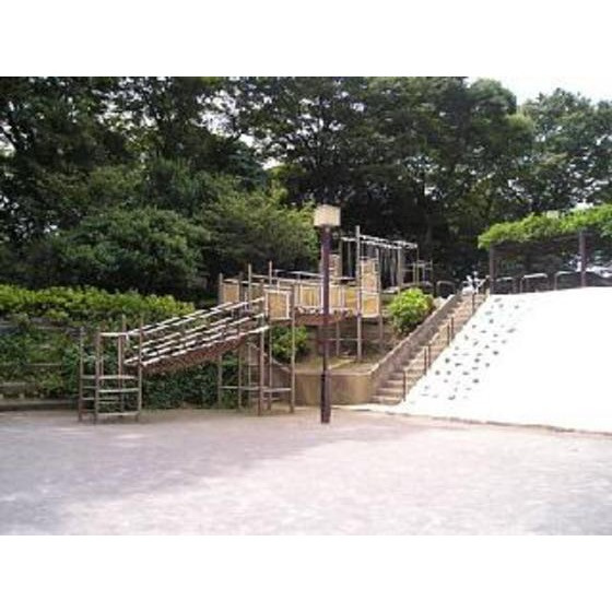 目黒不動前レジデンスの周辺|公園「目黒区民センター公園まで800ｍ」不動公園