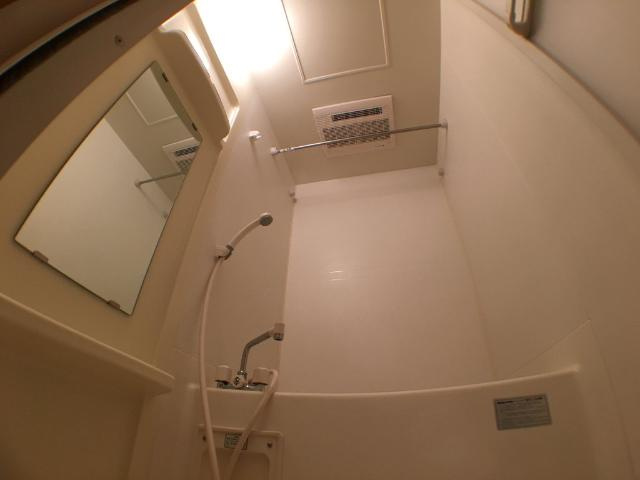 グランティアＢの浴室|バス