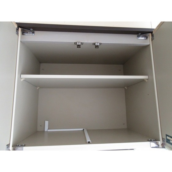 エレガンス綾瀬６のキッチン|キッチン上収納