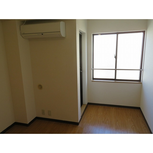 ＬＵＭＩＥＬＥ　Ｓ・ＫⅡの居間・リビング|洋室