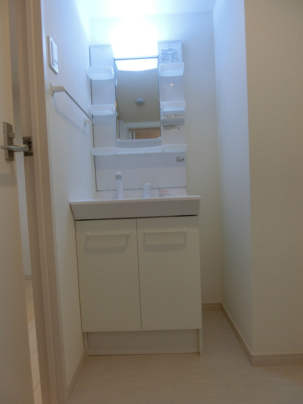 リブリ・フローレス弐番館の洗面所