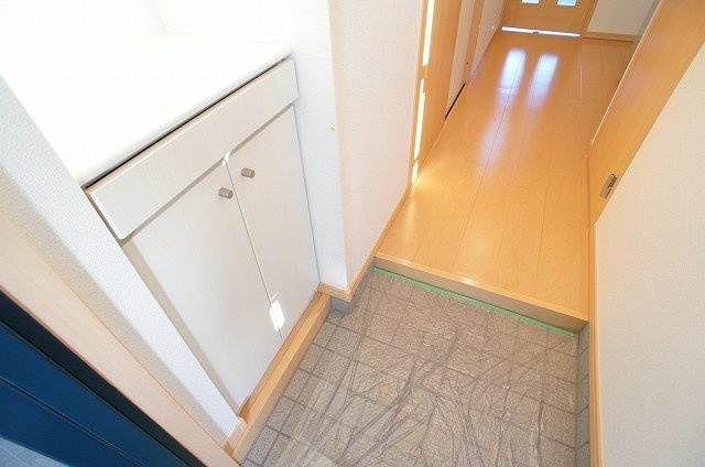 オー・ルージュの玄関