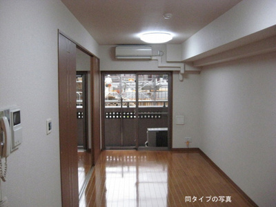 【居間・リビング】コンフォリア下落合