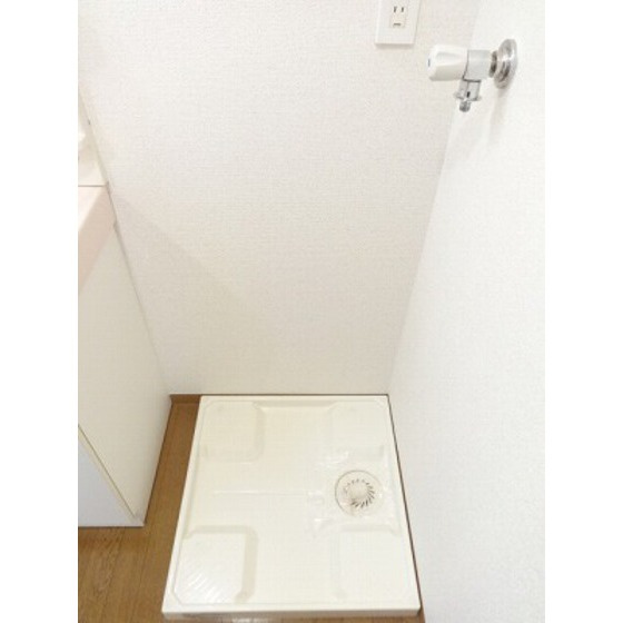 小宮ビルのその他|室内洗濯機置き場