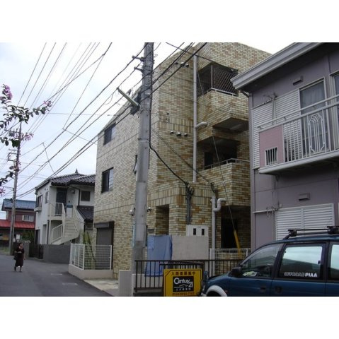 クレイドル２１の外観