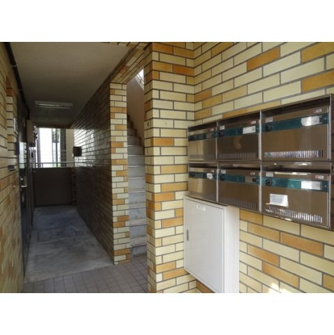 クレイドル２１の外観