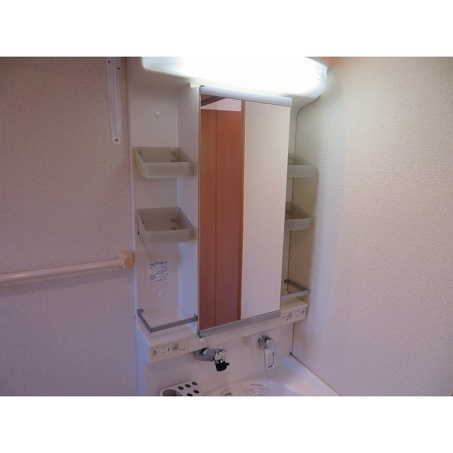 クオーレ西糀谷の洗面所