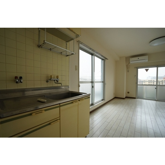 エレガンス綾瀬６のキッチン|キッチン