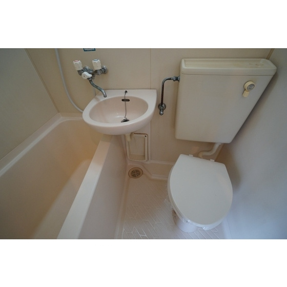 エレガンス綾瀬６の浴室|バス