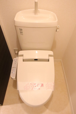 洗浄付き便座です！