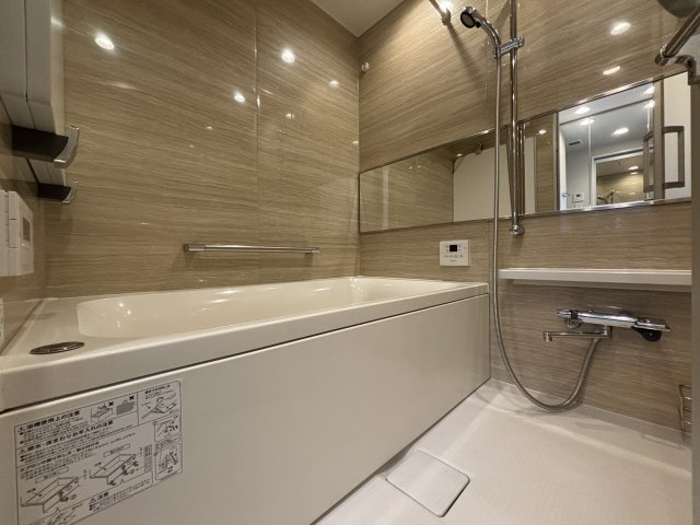オープンレジデンシア日本橋馬喰町の浴室