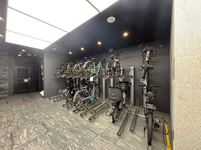 オープンレジデンシア日本橋馬喰町の駐輪場