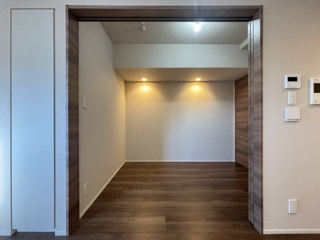 オープンレジデンシア日本橋馬喰町の洋室