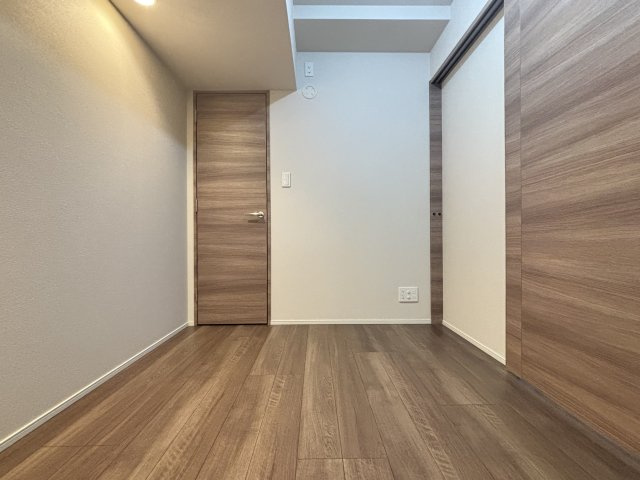 オープンレジデンシア日本橋馬喰町の洋室