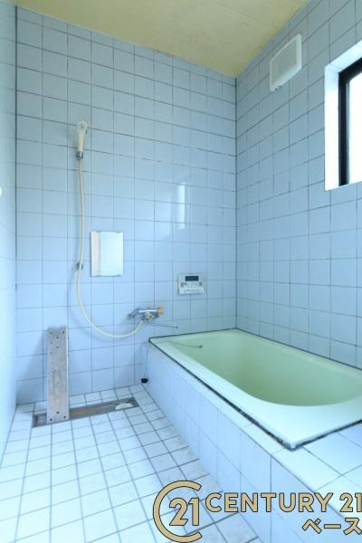 磯城郡田原本町大字千代の中古一戸建の浴室|■現地撮影写真■