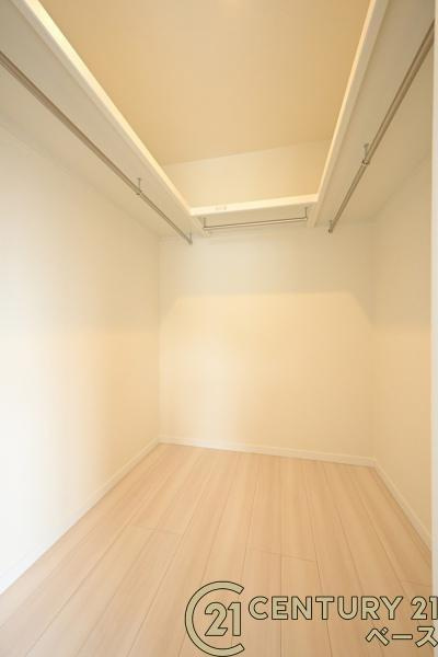 橿原市白橿町４丁目 ４号地 ／新築一戸建の収納|■現地撮影写真■広々WICスペース完備！