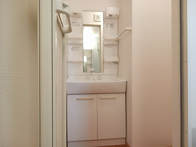 クレールセゾンの洗面所|広い洗面スペース